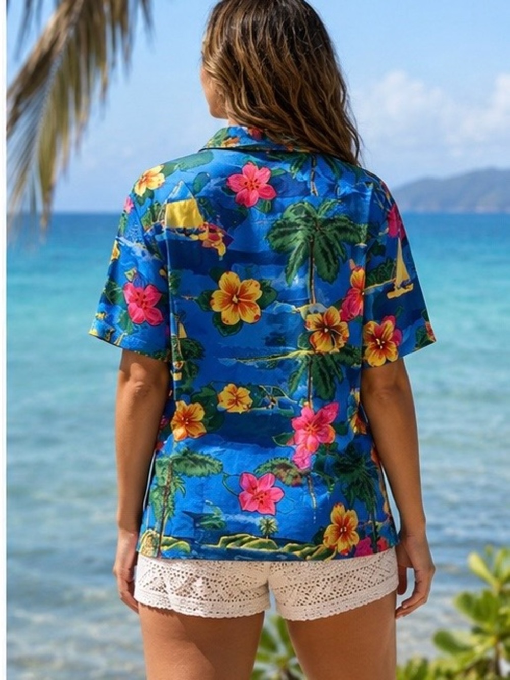 Vintage Hawaiian Shoulder Pad Tropical Blouse NWOT 100% Silk sise L